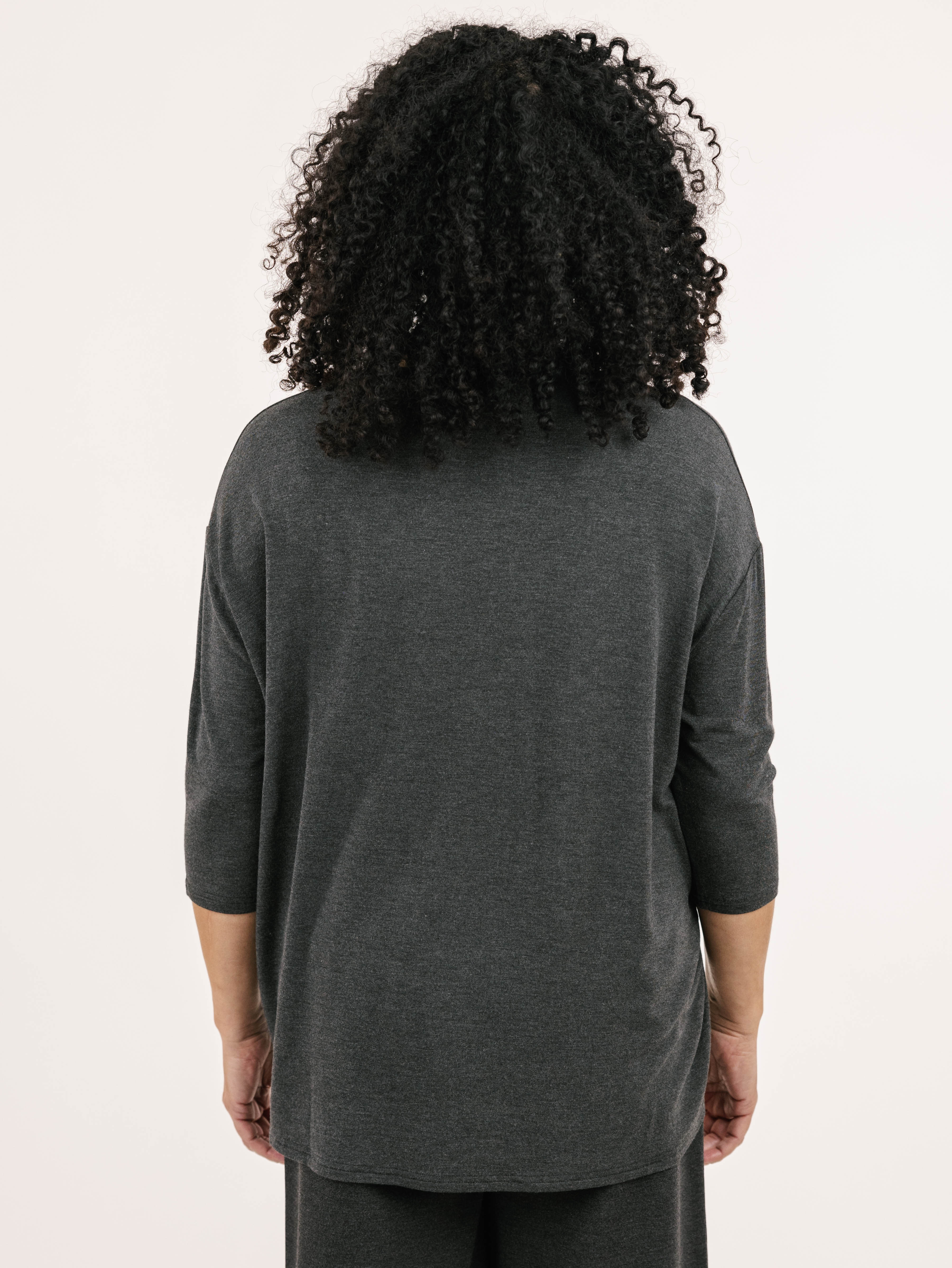 Leisure 3/4 Sleeve - Image 4